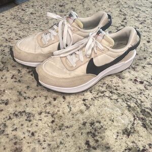 Nike Women's Athletic Shoes - Black, White, Tan